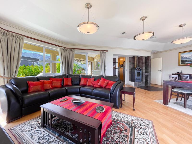 4 Bedroom Property for Sale in Hout Bay Western Cape